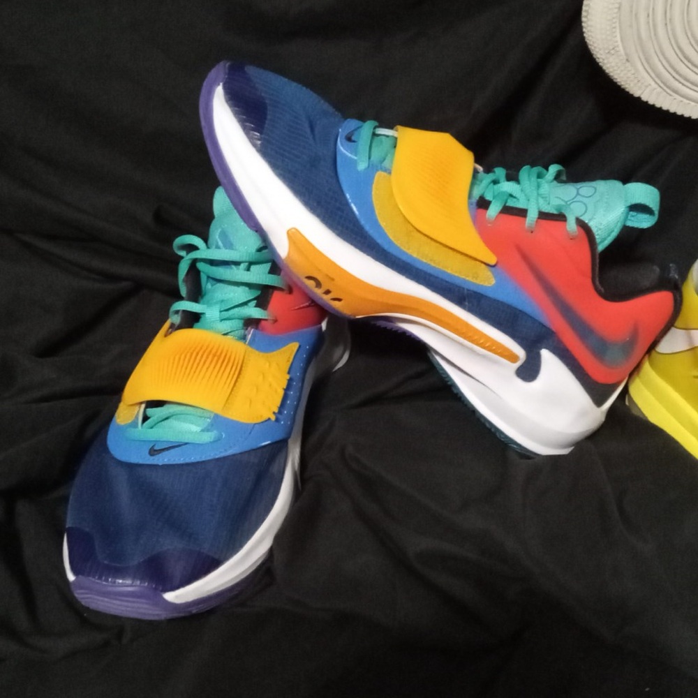 Nike Multicolor Athletic Shoes